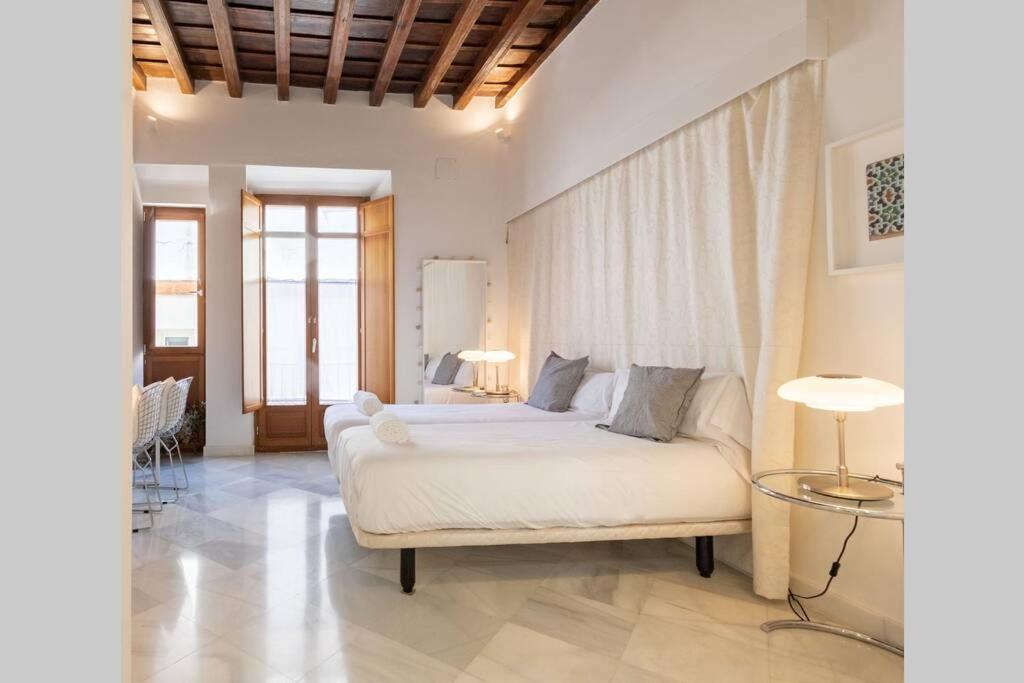 Hernando Colon Deluxe Suite By Valcambre Sevilha Exterior foto